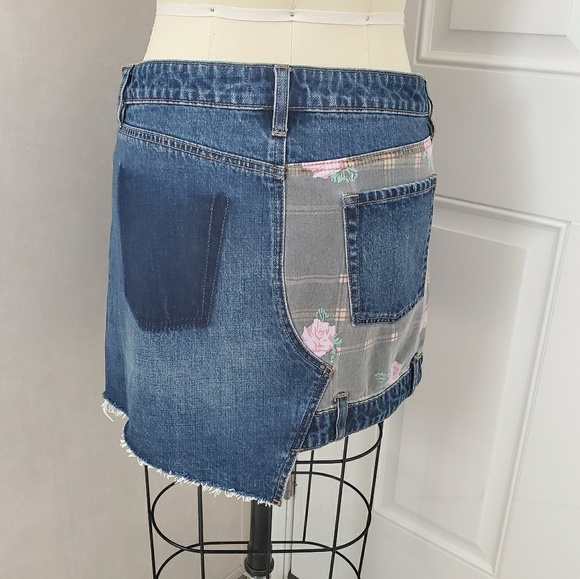 URBAN OUTFITTERS BDG Jean Patchwork Skirt - Picture 3 of 5